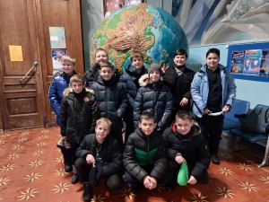 04 у планетарії