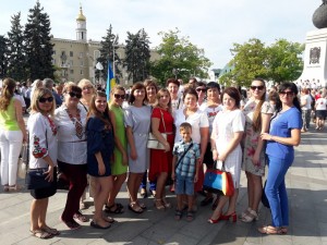 28 Флеш-моб до Дня вишиванки