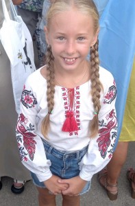 01 Вишиванка єднає націю
