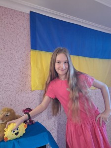 33